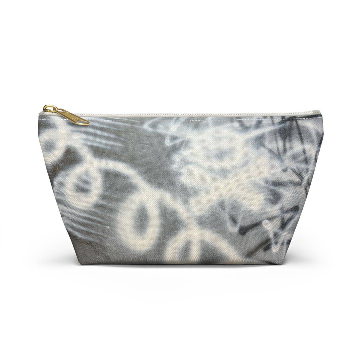 "spatial blur" airbrush makeup pouch
