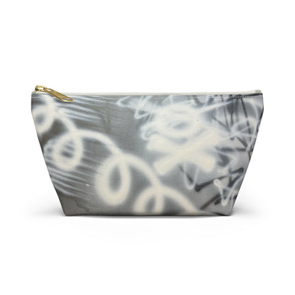 "spatial blur" airbrush makeup pouch