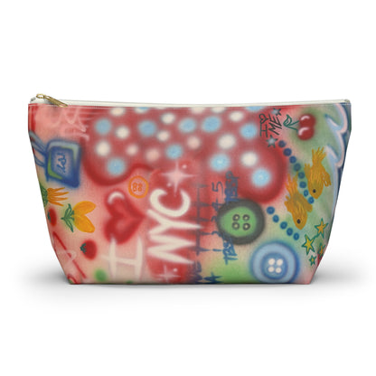 "i <3 NYC" airbrush makeup pouch