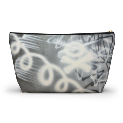 "spatial blur" airbrush makeup pouch