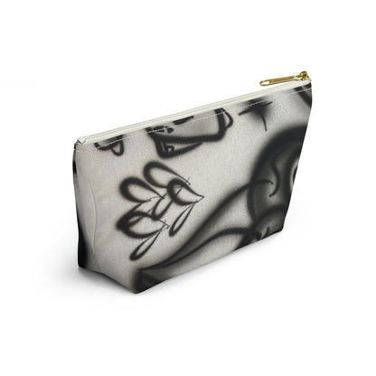 "hidden ace" airbrush makeup pouch