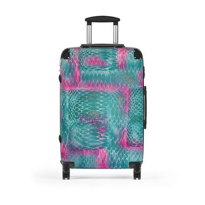 "snakeskin" airbrush suitcase