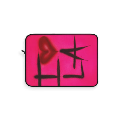 "i <3 la" airbrush laptop sleeve