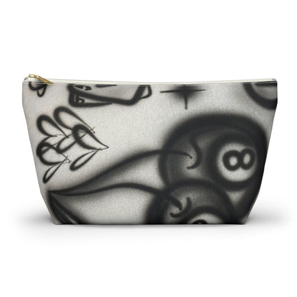 "hidden ace" airbrush makeup pouch