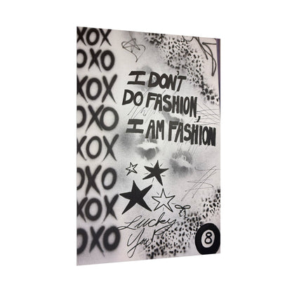 "i am fashion" airbrush rolled print