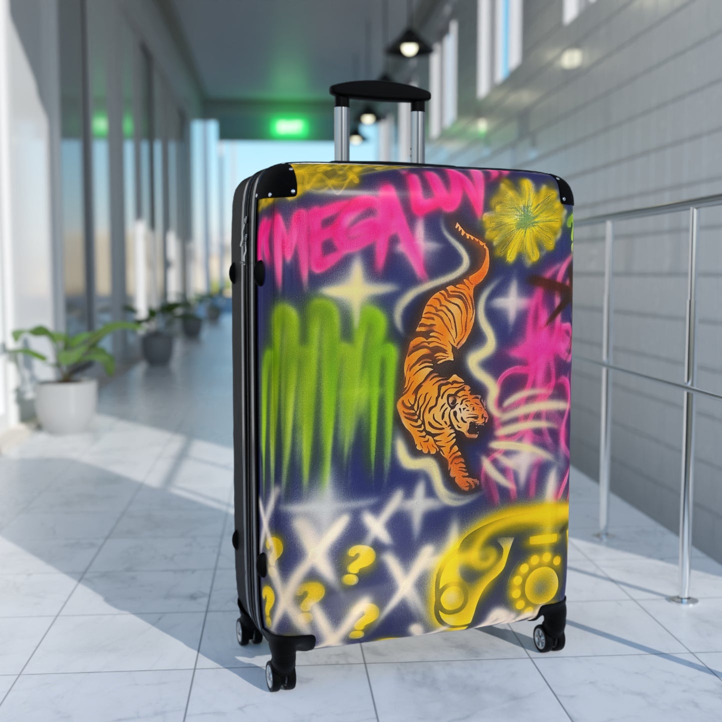 "mega luv" airbrush suitcase