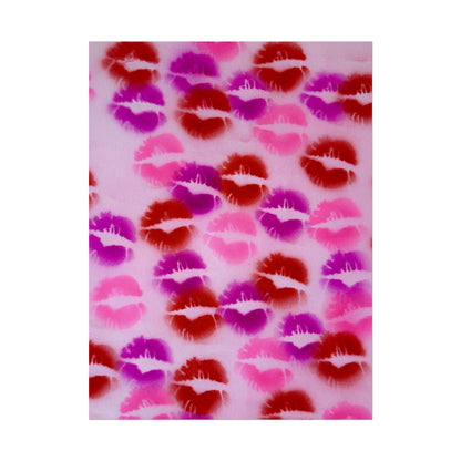 "mwah!" airbrush rolled print