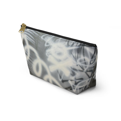 "spatial blur" airbrush makeup pouch